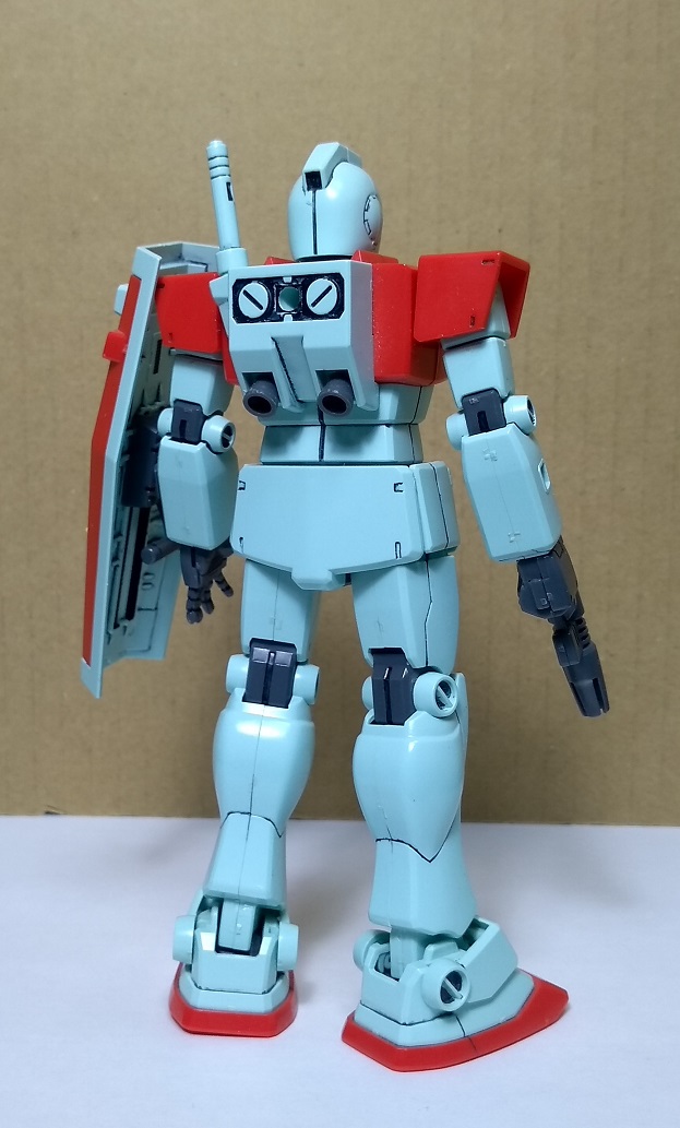 GM 背面