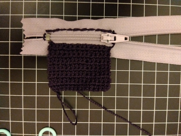 ファスナー取り付け